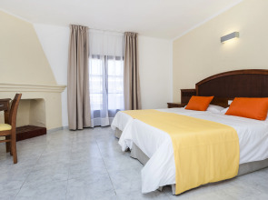 Hotel Globales Cortijo Blanco