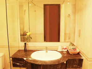 Quang Ba Trade Union Hotel