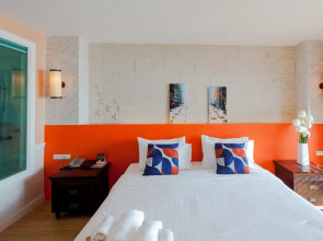 Seaside Jomtien Beach