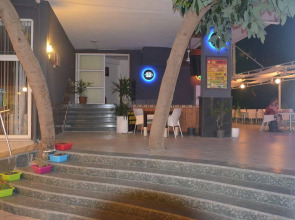 Rose Garden Apart Hotel