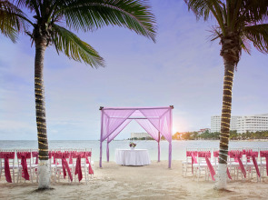 Occidental Costa Cancún All Inclusive