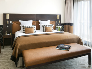 Отель Barriere Le Gray d'Albion