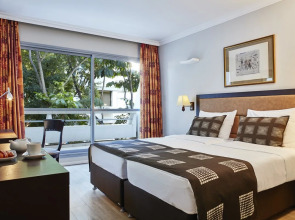 Kfar Maccabiah Hotel and Suites