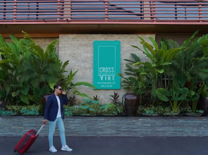 Cross Vibe Paasha Atelier Bali Kuta