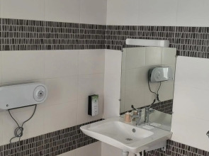 Kyriad Lille Est Villeneuve d'Ascq