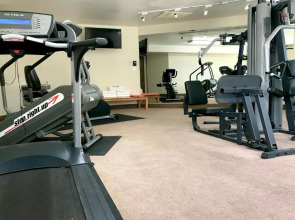 Navajoland Hotel of Tuba City