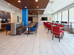 Holiday Inn Express Los Angeles Airport by IHG