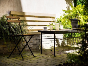 5 Vintage Guest House