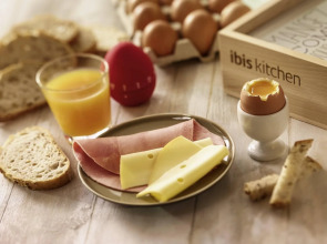 ibis Paris Pantin Eglise