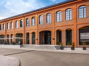 Отель Hilton Lake Como