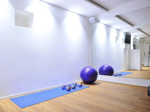 Belgrade Inn Garni Hotel