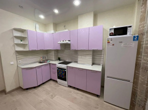 Сниму квартиру на улице Октябрьской Революции