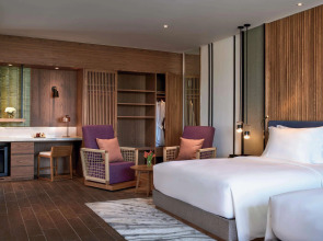 Курортный отель Mövenpick Resort Waverly Phu Quoc