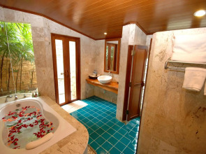 Sunrise Tropical Resort