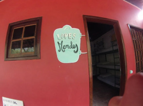 Beach House Ilha Grande - Hostel