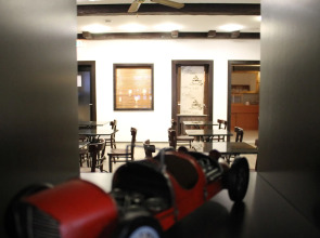 Rheinmetropole Hotel