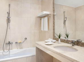 Отель Grecotel Pallas Athena