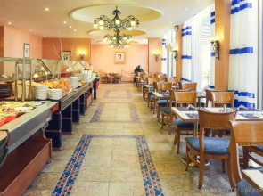 Mercure Ismailia Forsan Island Hotel