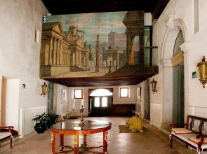 Palazzo Contarini Della Porta Di Ferro