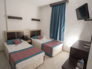 Semt Luna Beach Hotel