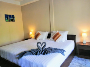 Naiharn Beach Resort