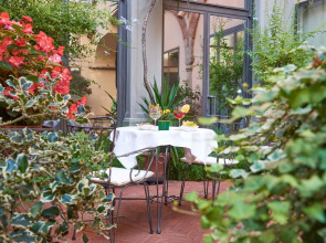 Rivoli Boutique Hotel