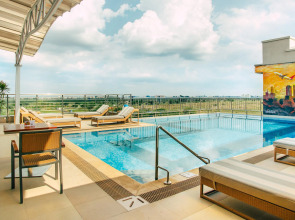 Отель Crowne Plaza Nairobi Airport, an IHG