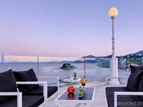 The Royal Grand Hotel