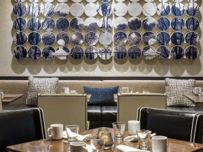 Отель Hilton Boston Park Plaza