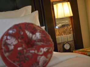 Paradise Suites Hotel