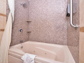 Americas Best Value Inn & Suites El Monte