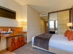 Sercotel Tribuna Malaga