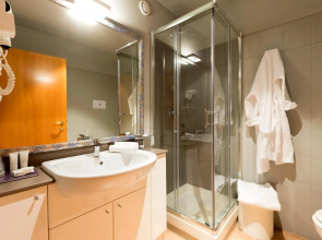 Albavilla Hotel & Co.