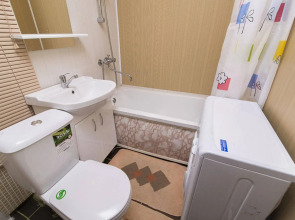 Апартаменты «Иерополис-4» на Попова