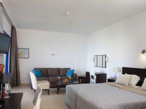 MarisMare Apartments