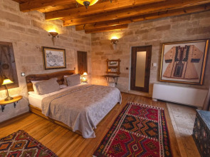 Sultan Cave Suites