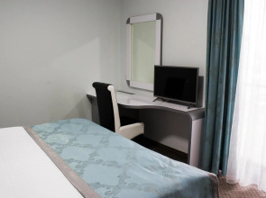 Отель Hollywoodland Wellness & Aquapark