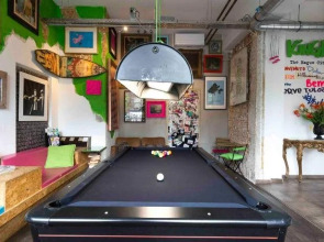 Will & Tate City Stay