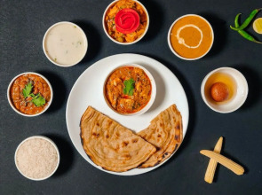 OYO 3066 D2 Holiday Inn