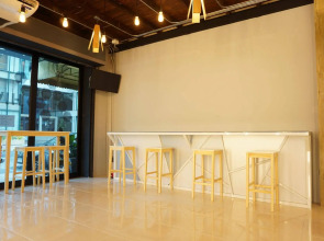 The Hive Hatyai Hostel