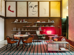 Отель Room Mate Giulia