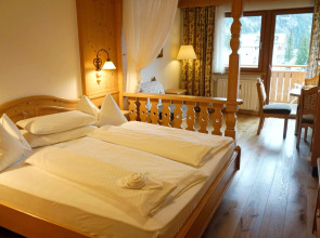 Hotel Cesa Tyrol