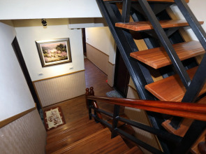 First Place B&B - Hualien Railway Station