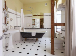 Отель Best Western Santakos