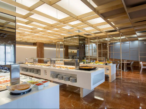 Olympia Hotel Events & Spa