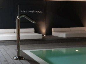 Prestige Victoria Hotel