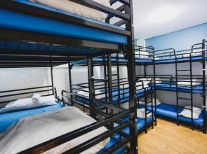 Via Limehouse - Hostel