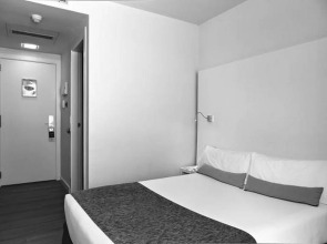 Bcn Urbany Hotels Del Comte