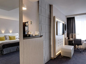 Отель Radisson Blu Daugava 