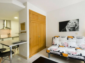 WooTravelling Plaza de Oriente HOMTELS